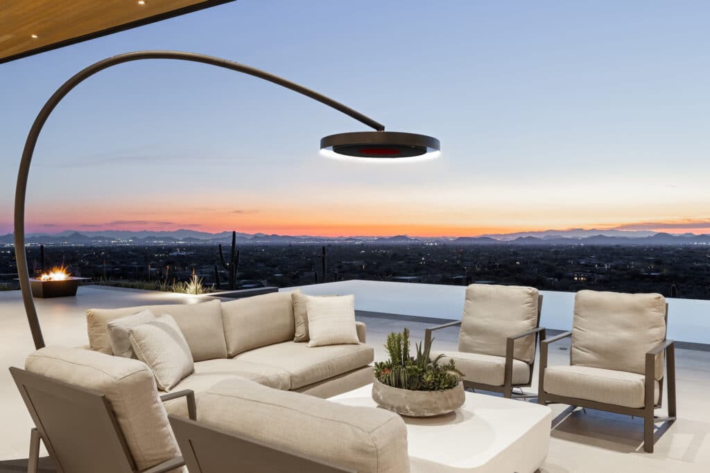 Desert Mirage: Blurring the Lines Between Home and Nature